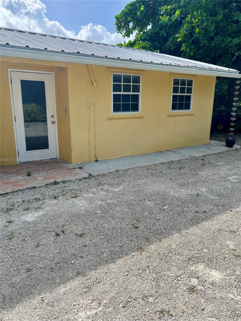 19345 SW 240th St, Homestead, FL 33031 Photo