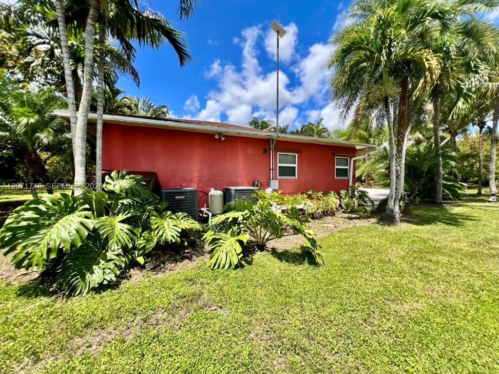 19345 SW 240th St, Homestead, FL 33031 Photo