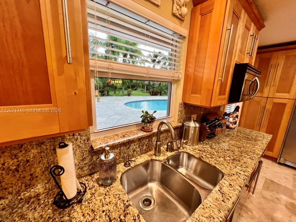 19345 SW 240th St, Homestead, FL 33031 Photo