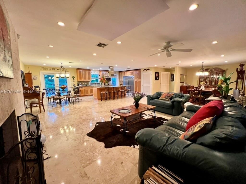 19345 SW 240th St, Homestead, FL 33031 Photo