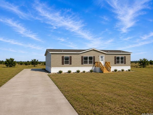 2853 FM 1333, Poteet, TX 78065