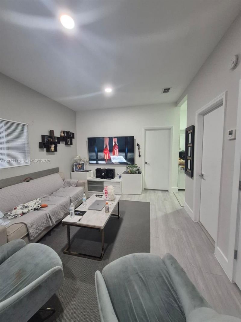 1137 NW 55th St , Miami, FL 33127 Photo