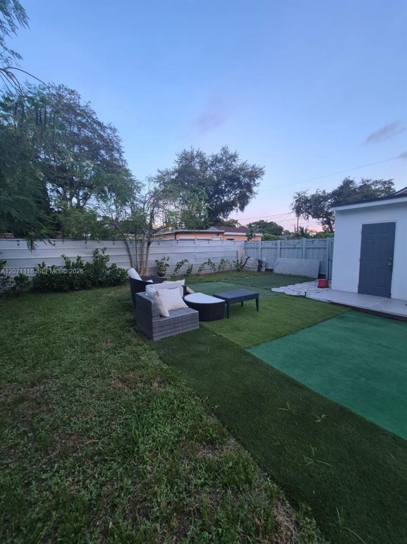 1137 NW 55th St , Miami, FL 33127 Photo