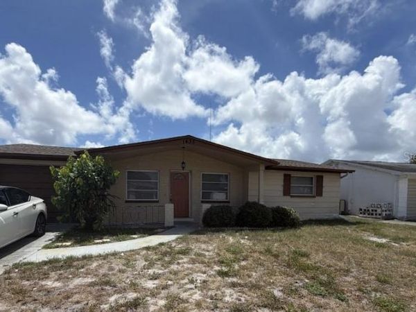 1435 VIKING DRIVE , HOLIDAY, FL 34691