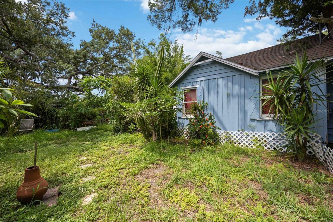 2126 Olentary Street, Sarasota, FL 34231 Photo