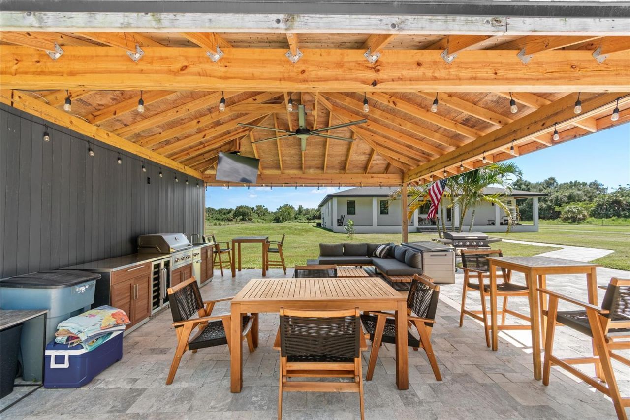 1810 37th Street E, Palmetto, FL 34221 Photo