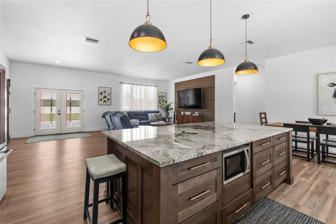 1810 37th Street E, Palmetto, FL 34221 Photo