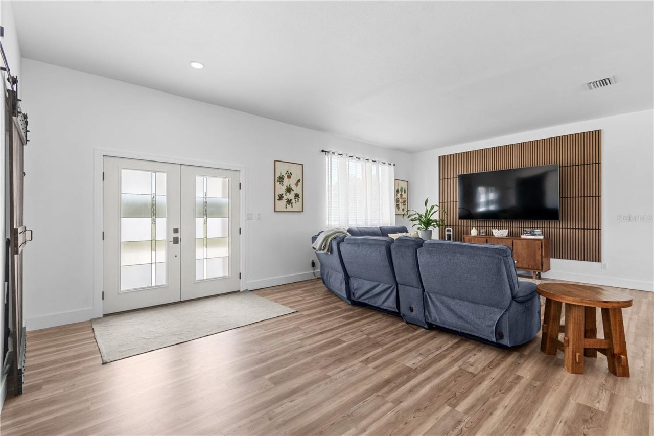 1810 37th Street E, Palmetto, FL 34221 Photo