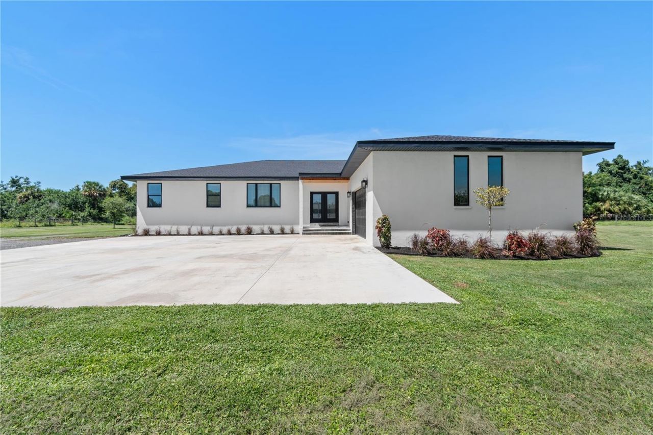 1810 37th Street E, Palmetto, FL 34221 Photo