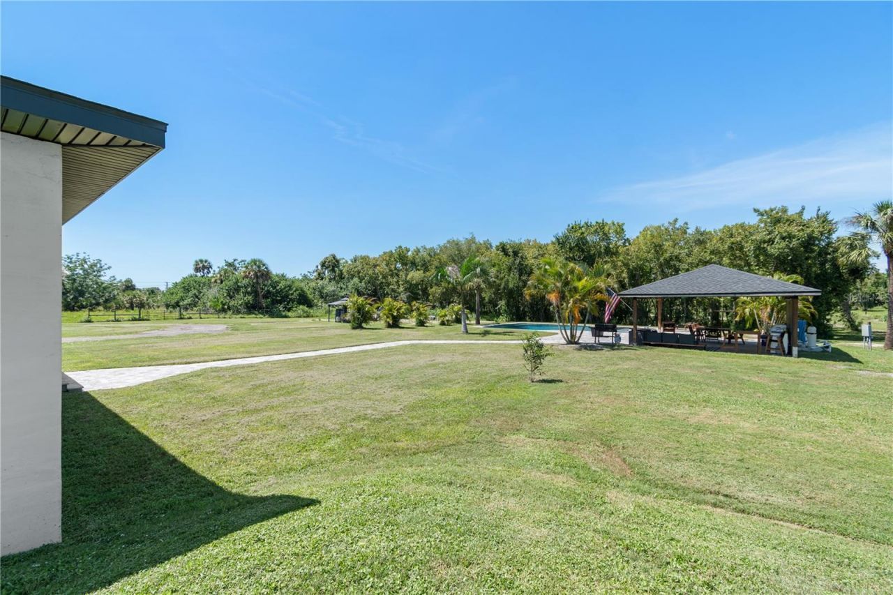 1810 37th Street E, Palmetto, FL 34221 Photo