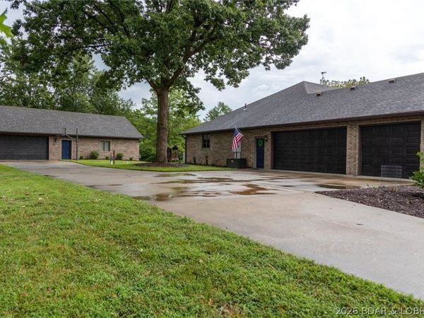 28410 Stone Ridge Circle, Warsaw, MO 65355