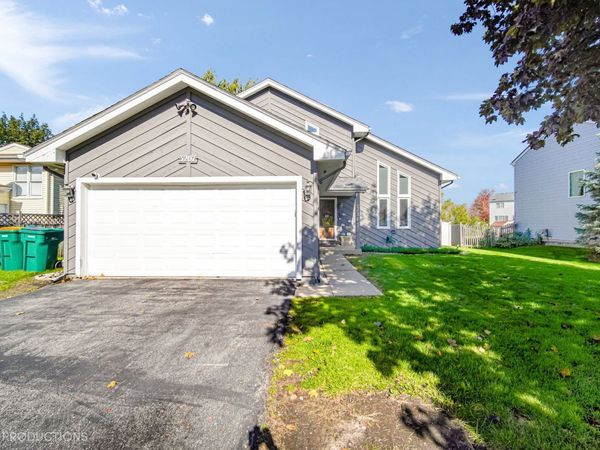 3207 Longford Drive , Joliet, IL 60431