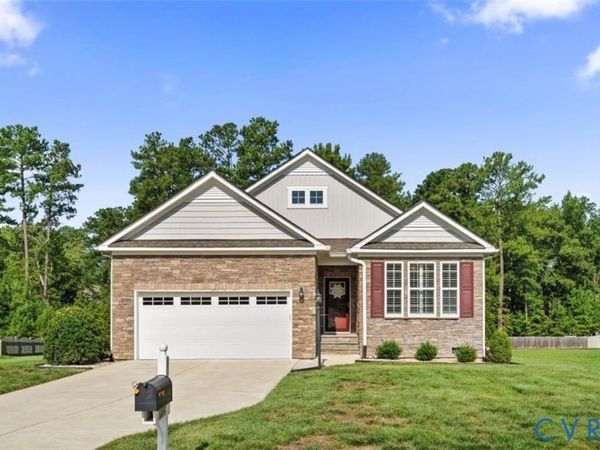 15106 Hazelbury Circle, Midlothian, VA 23112