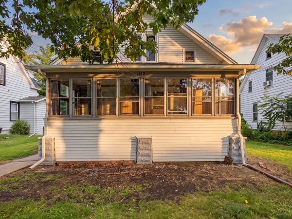 2132 9th Street , Rockford, IL 61104