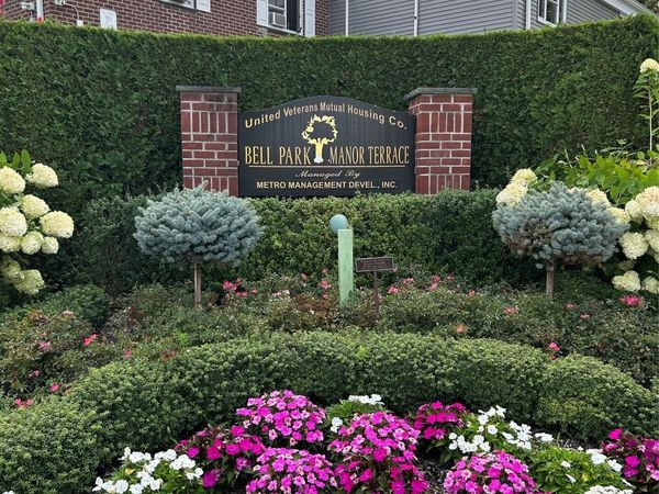 220-21 Hillside Avenue, Unit Upper, Queens Village, NY 11427