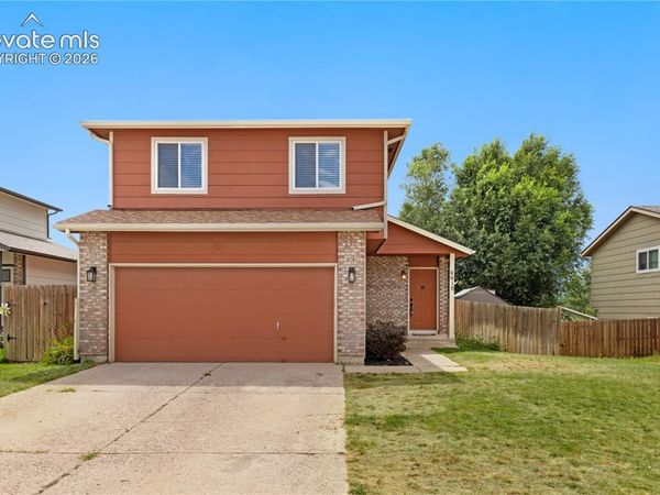 4610 Hennings Drive, Colorado Springs, CO 80911
