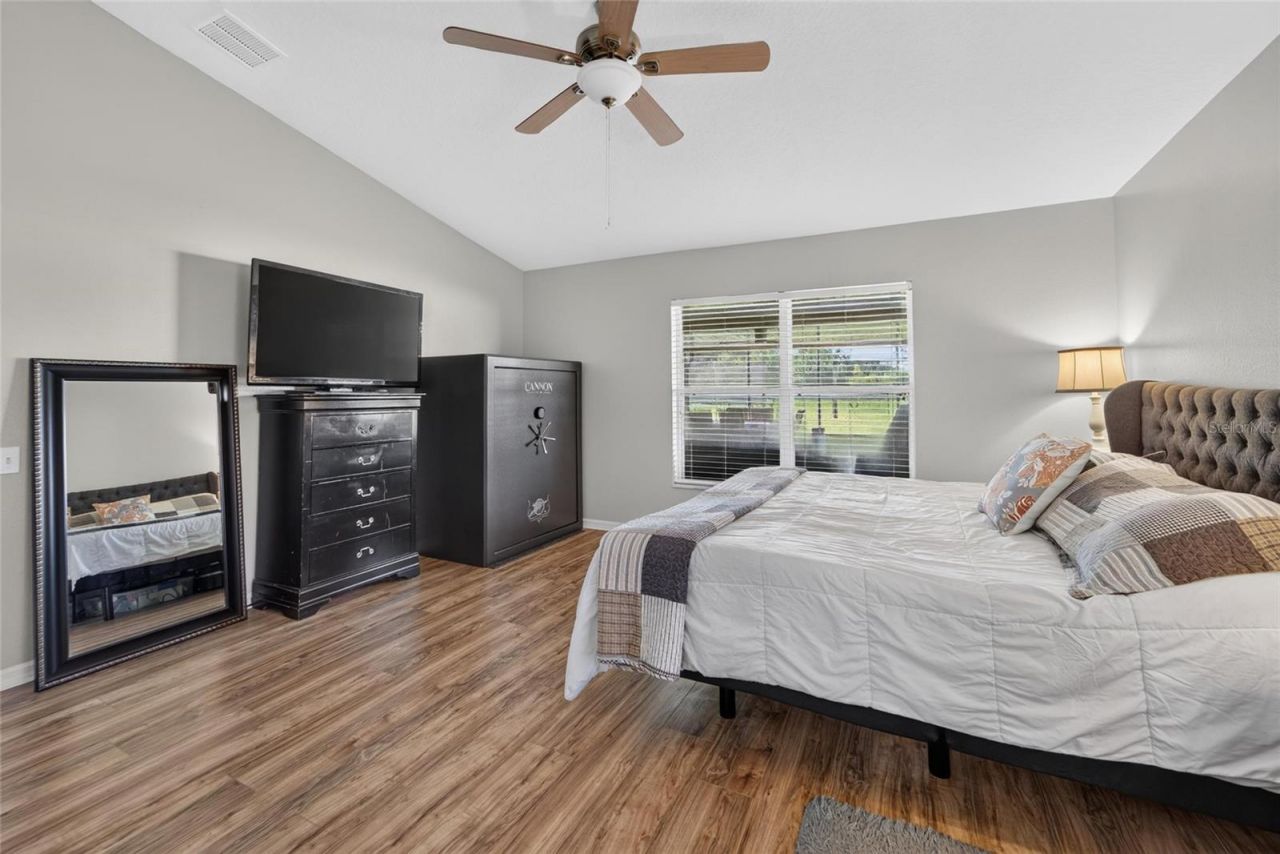 1617 Avondale Ridge Drive, Plant City, FL 33567 Photo