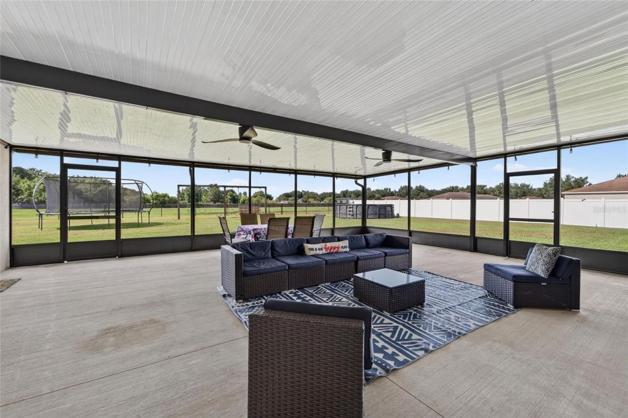 1617 Avondale Ridge Drive, Plant City, FL 33567 Photo