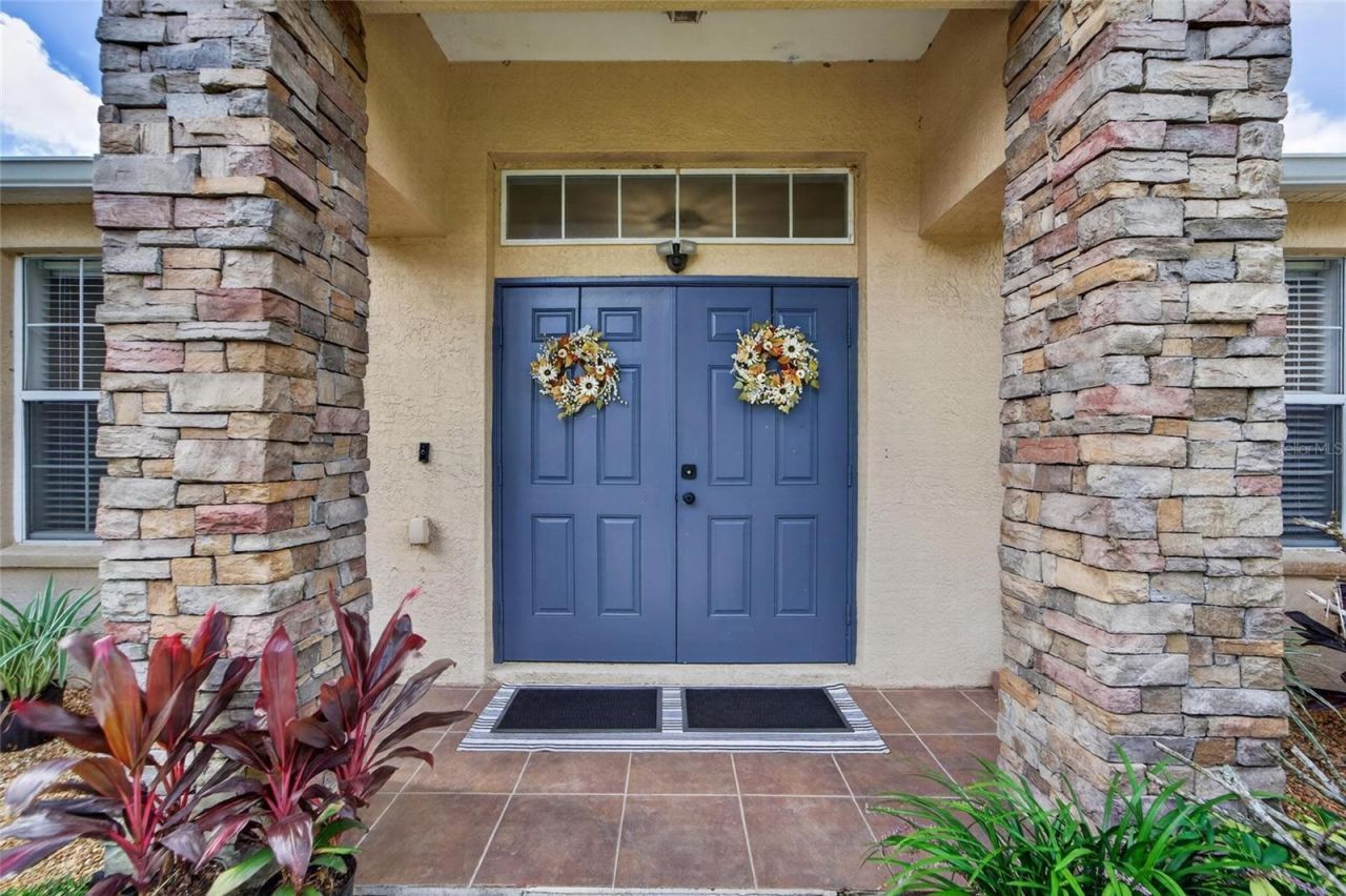 1617 Avondale Ridge Drive, Plant City, FL 33567 Photo
