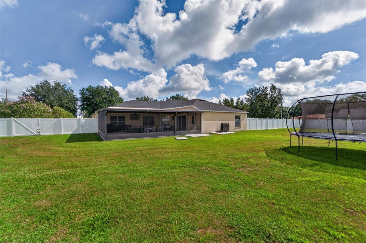 1617 Avondale Ridge Drive, Plant City, FL 33567 Photo