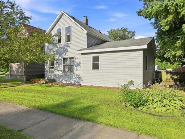 2009 Washington Ave, Superior, WI 54880