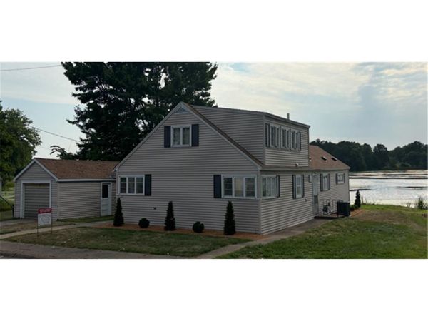 318 Riverside Boulevard, Amery, WI 54001