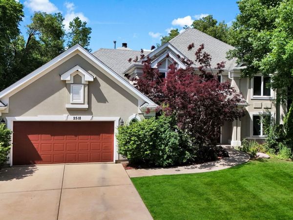 2518 W Adamsway Drive , Aurora, IL 60502
