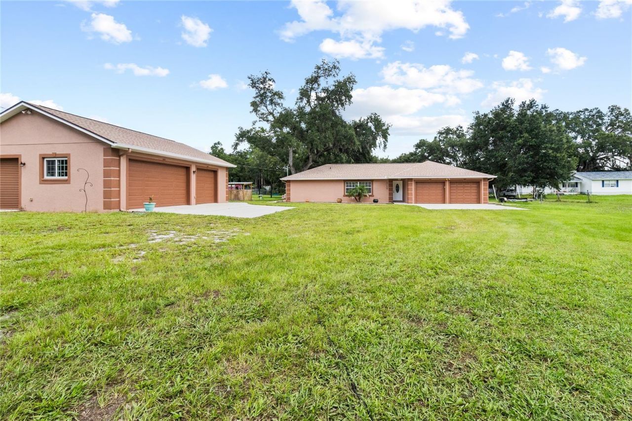 40955 County Road 54 , Zephyrhills, FL 33540 Photo