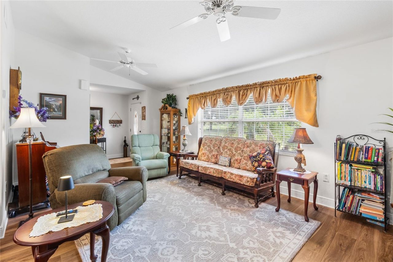 40955 County Road 54 , Zephyrhills, FL 33540 Photo