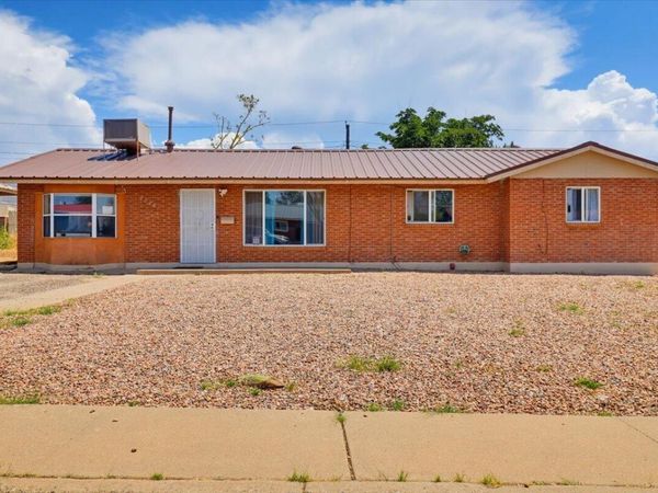 2326 Stevens Drive NE, Albuquerque, NM 87112