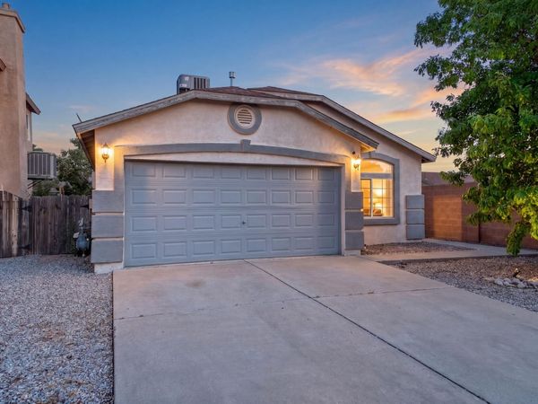 632 Saddle Blanket Trail SW, Albuquerque, NM 87121