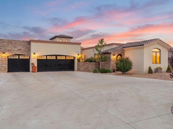 1613 21st Avenue SE, Rio Rancho, NM 87124