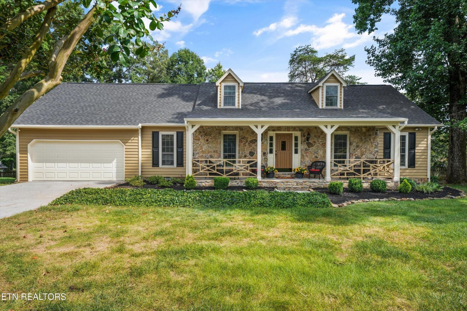 12124 Valley Tr, Knoxville, TN 37934 Main Photo