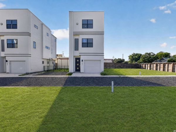 1735 W Gramercy Pl, Unit 201, San Antonio, TX 78201