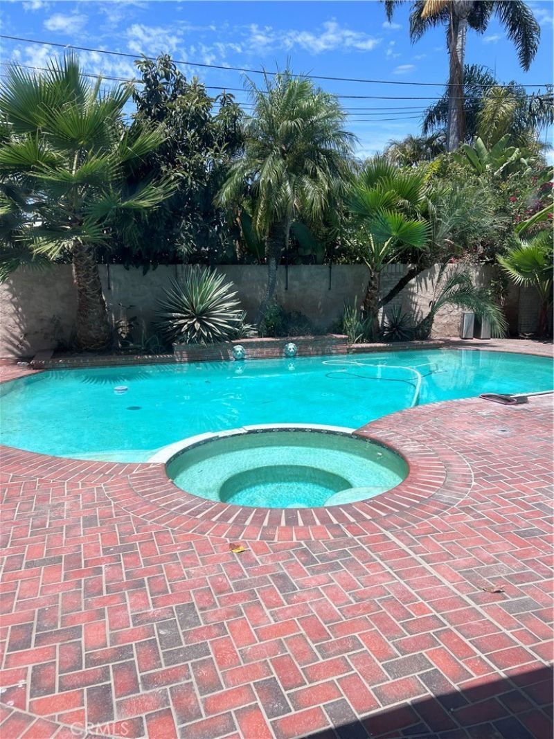 6901 Brunswick, Huntington Beach, CA 92647 Main Photo