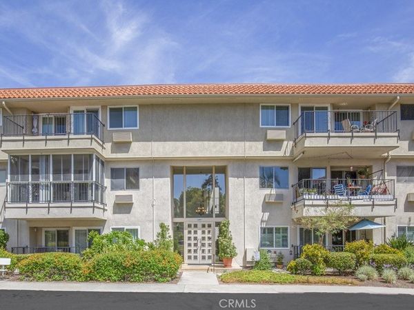 2391 VIA MARIPOAS, Unit 2G, Laguna Woods, CA 92637