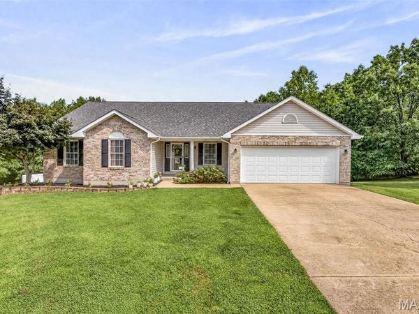 5425 Hyfield Oaks Road , De Soto, MO 63020