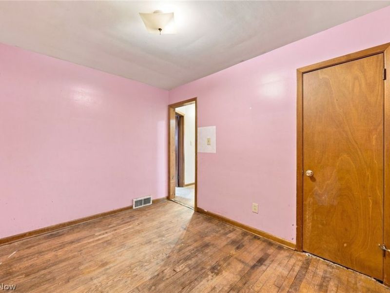 71 23rd Street NW, Barberton, OH 44203 Photo 11