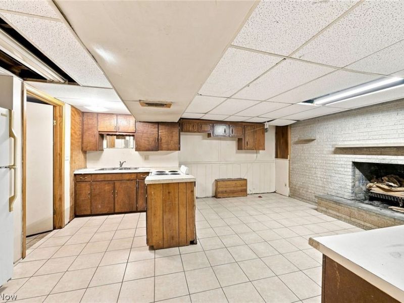 71 23rd Street NW, Barberton, OH 44203 Photo 20