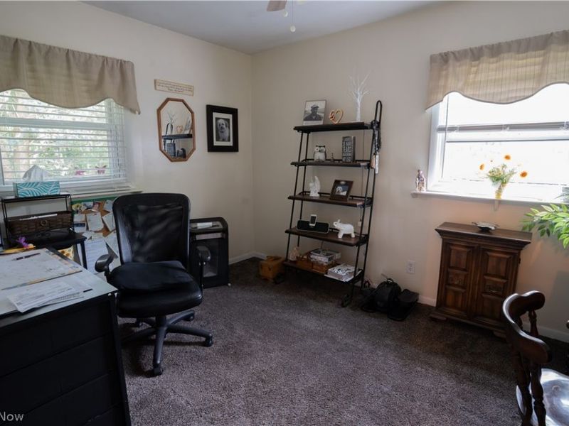 620 Dresden Drive, Hubbard, OH 44425 Photo 14