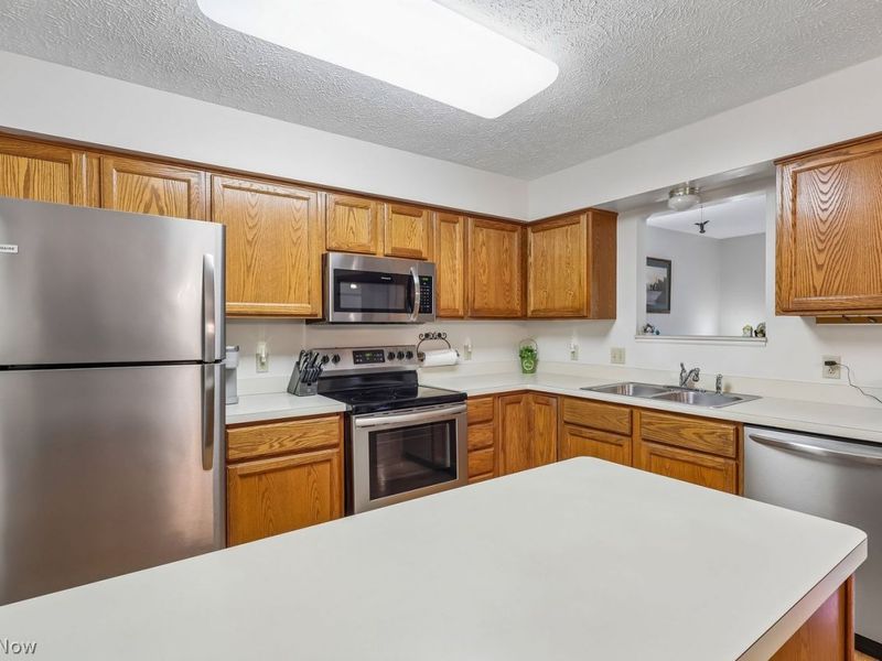 5006 Portland Cove, Stow, OH 44224 Photo 10
