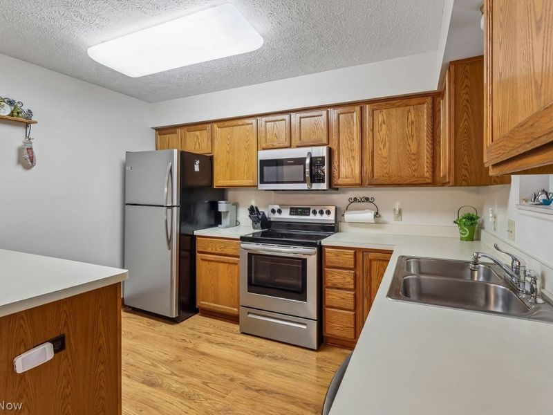 5006 Portland Cove, Stow, OH 44224 Photo 11
