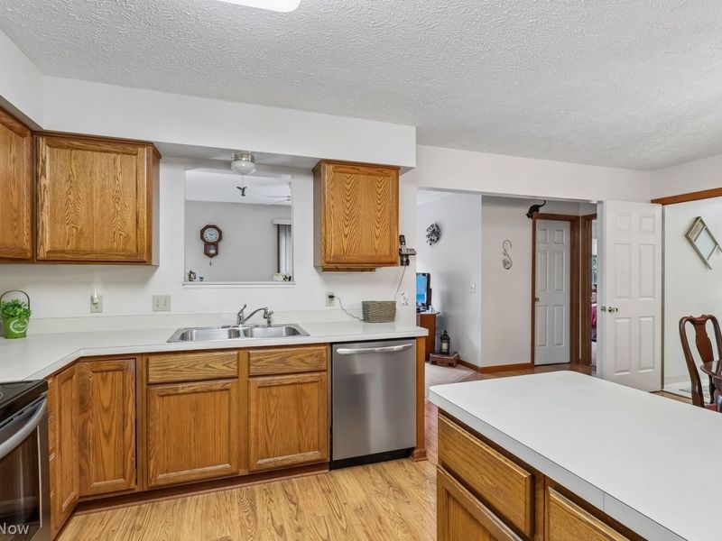5006 Portland Cove, Stow, OH 44224 Photo 12