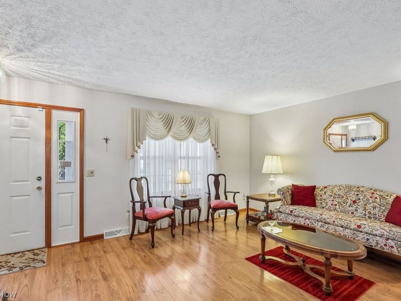 5006 Portland Cove, Stow, OH 44224 Photo 5