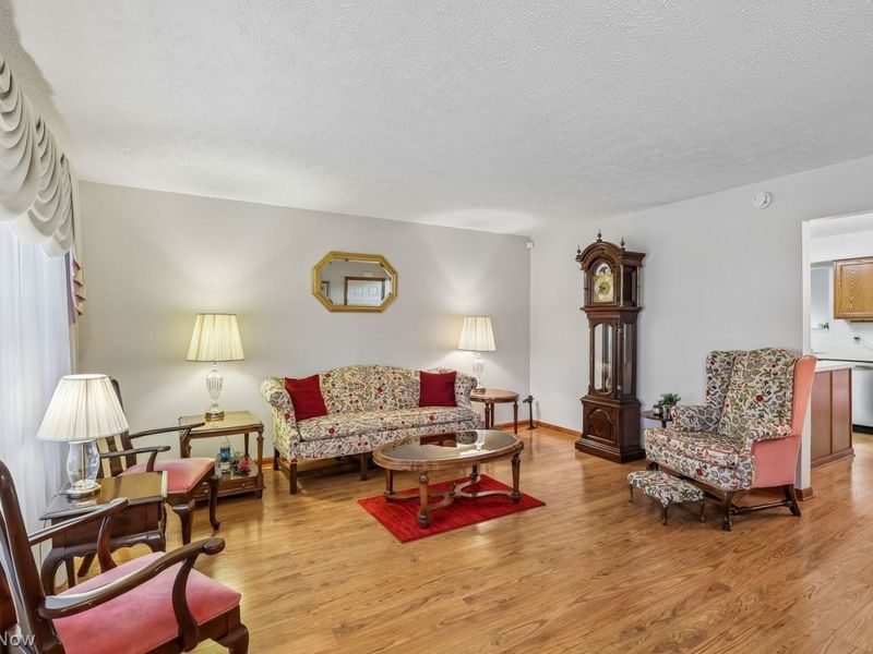 5006 Portland Cove, Stow, OH 44224 Photo 6