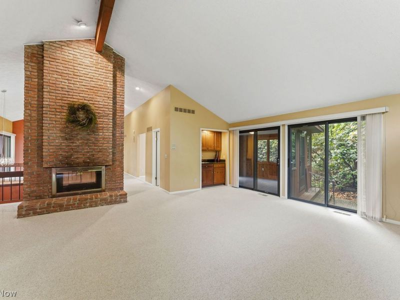 1938 Hemlock Drive, Kent, OH 44240 Photo 14