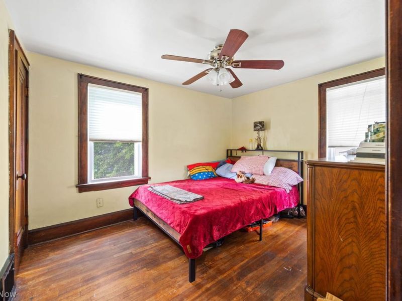 708 Eastland Avenue, Akron, OH 44305 Photo 9