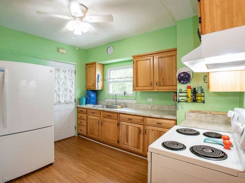 4816 E 85th Street, Cleveland, OH 44125 Photo 15