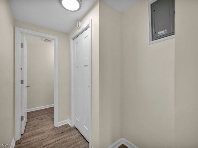 7816 Colgate Avenue, Cleveland, OH 44102 Photo 12