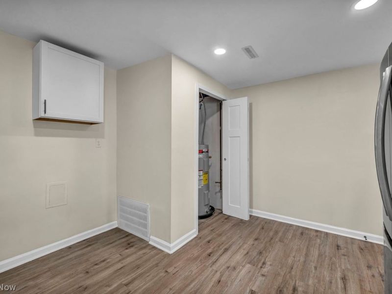 7816 Colgate Avenue, Cleveland, OH 44102 Photo 15